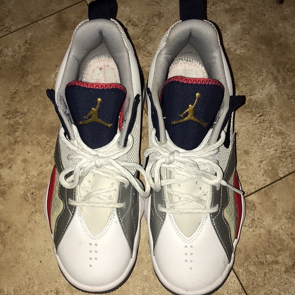 Nike Jordan Zoom ‘92 Olympic Goat Sneakers - Picture 9 of 9